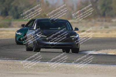 media/Sep-20-2025-Extreme Speed (Sat) [[1fcc23683c]]/Orange (Mid Intermediate)/Session 1 (Sunset)/